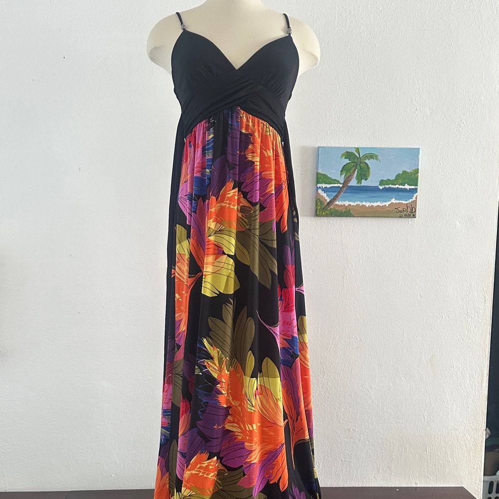 Elegant Black and Floral Maxi Dress